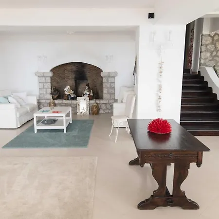 וילה Con Piscina Con 8 Matrimoniali Ad Anacapri, By La Canostra Capri *