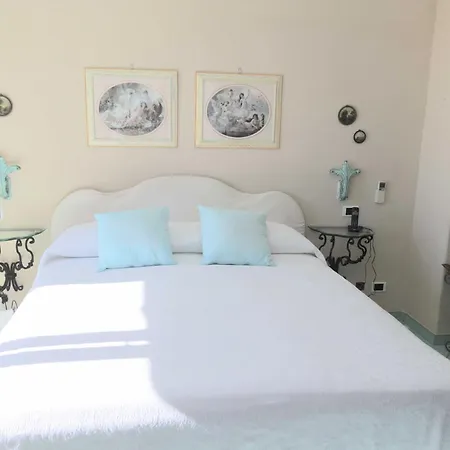 Villa Con Piscina Con 8 Matrimoniali Ad Anacapri, By La Canostra Capri Anacapri (Isola di Capri)