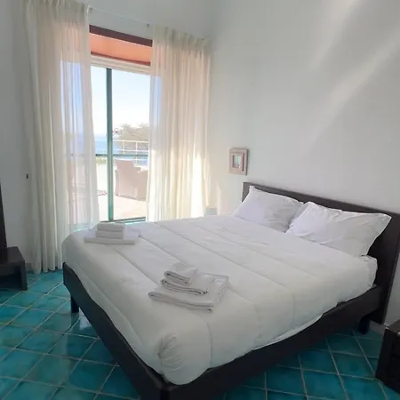 Con Piscina Con 8 Matrimoniali Ad Anacapri, By La Canostra Capri Villa Anacapri (Isola di Capri)