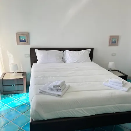 Villa Con Piscina Con 8 Matrimoniali Ad Anacapri, By La Canostra Capri Anacapri (Isola di Capri)