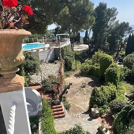 Villa Con Piscina Con 8 Matrimoniali Ad Anacapri, By La Canostra Capri Anacapri (Isola di Capri)
