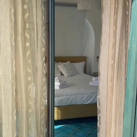 Con Piscina Con 8 Matrimoniali Ad Anacapri, By La Canostra Capri Anacapri (Isola di Capri)